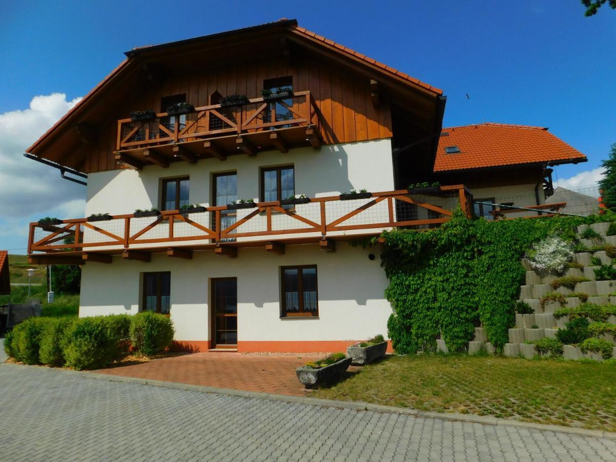 Apartmány Ondřich Horní Planá Exterior foto